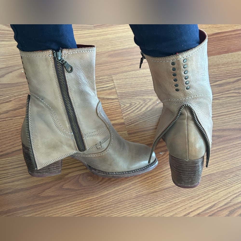 Bed Stu Iris Light Tan Leather Ankle Boots Size 8 - Picture 13 of 16